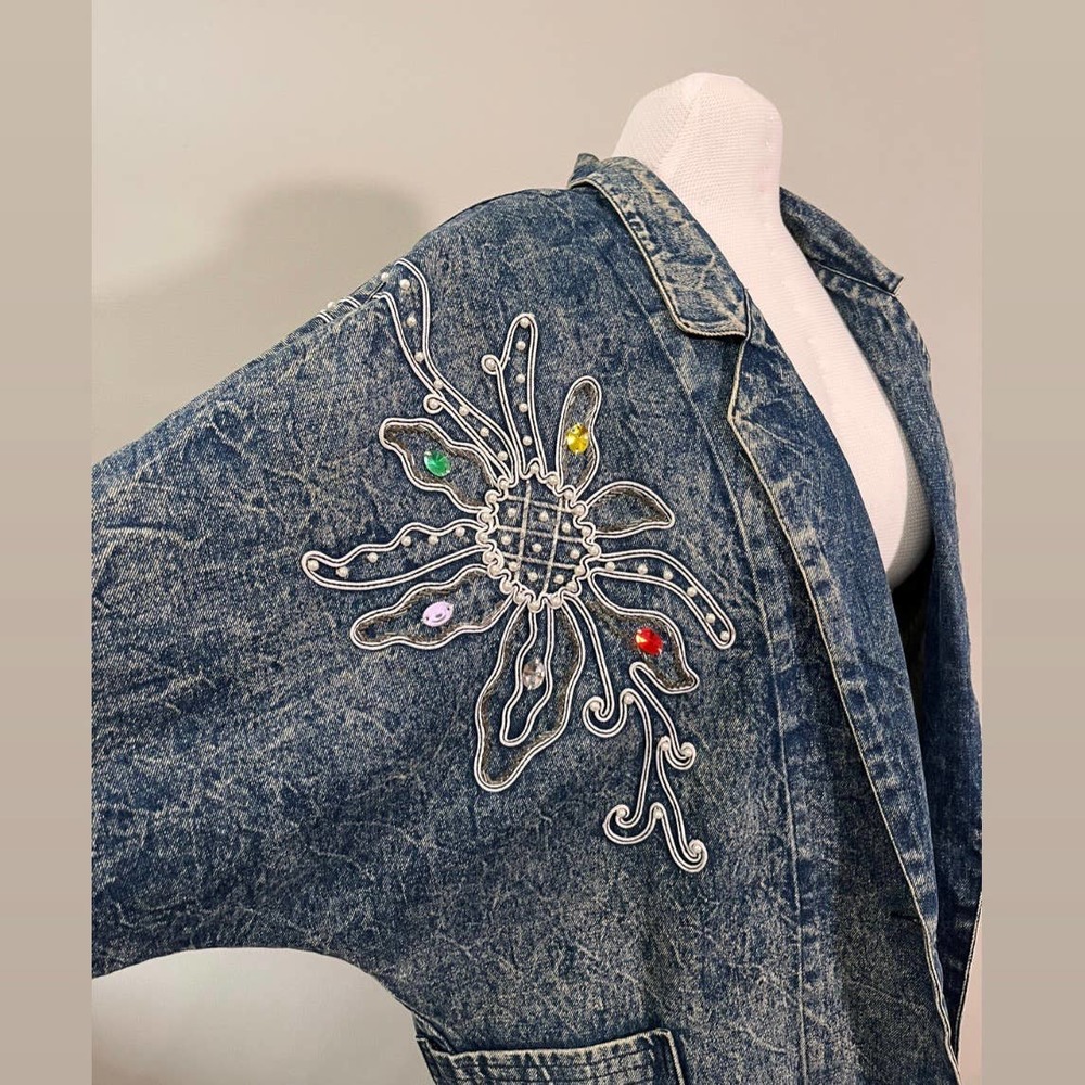 80s Acid Wash Denim jacket with pearls